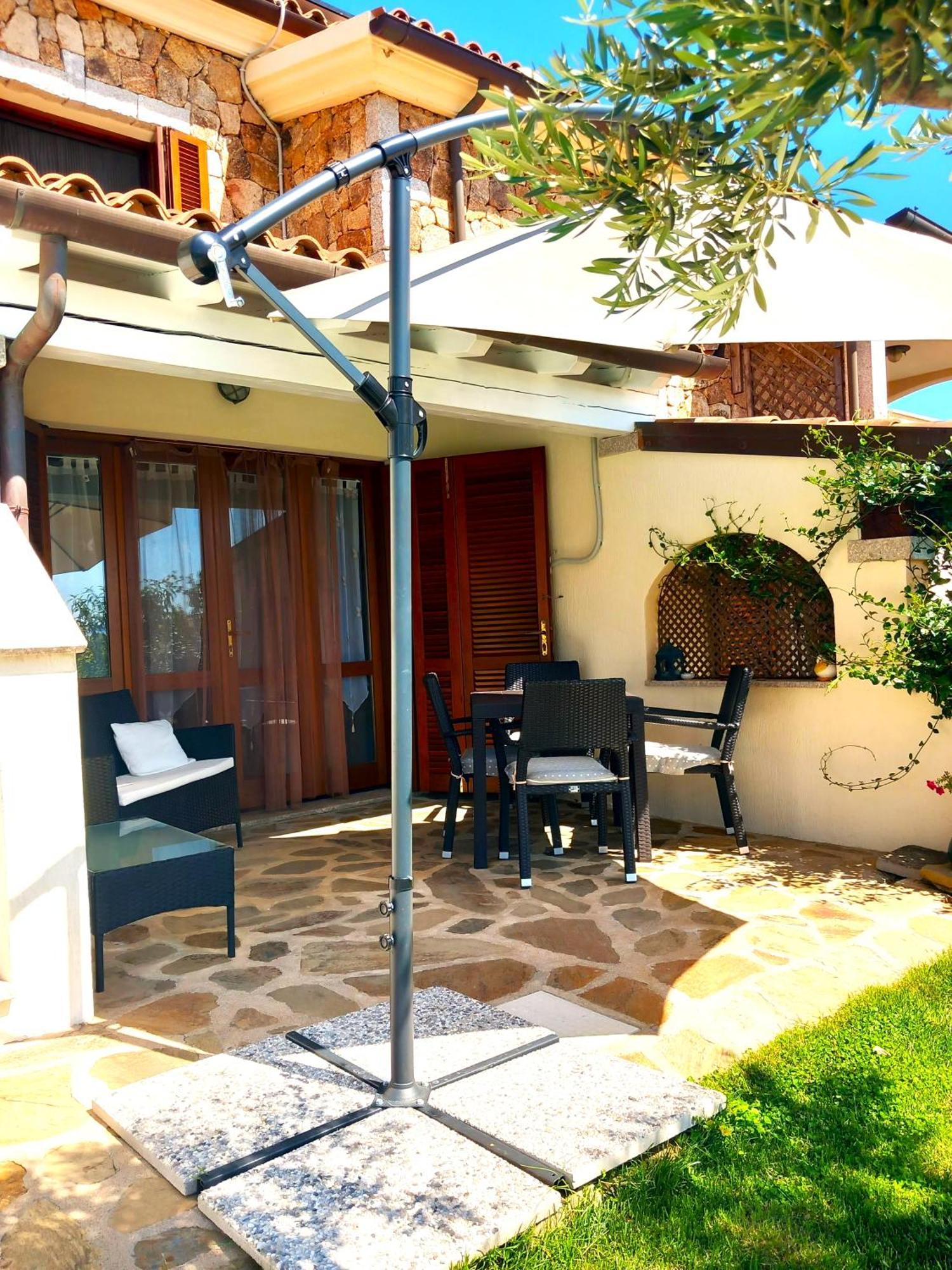 Appartamento Lu Fraili San Teodoro  Exterior photo